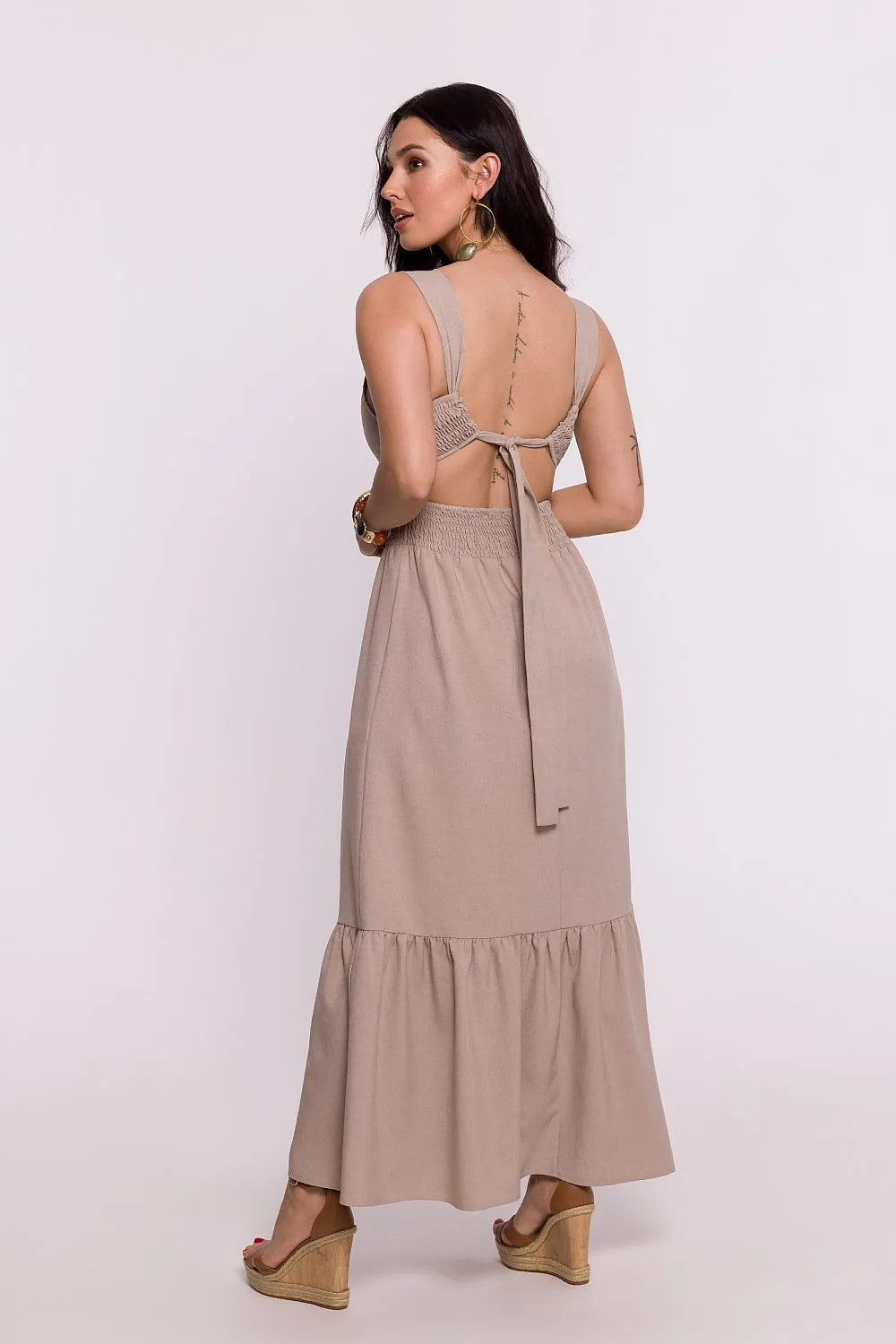 Aurora Polish Maxi – Effortless Elegance with a Sensual Twist