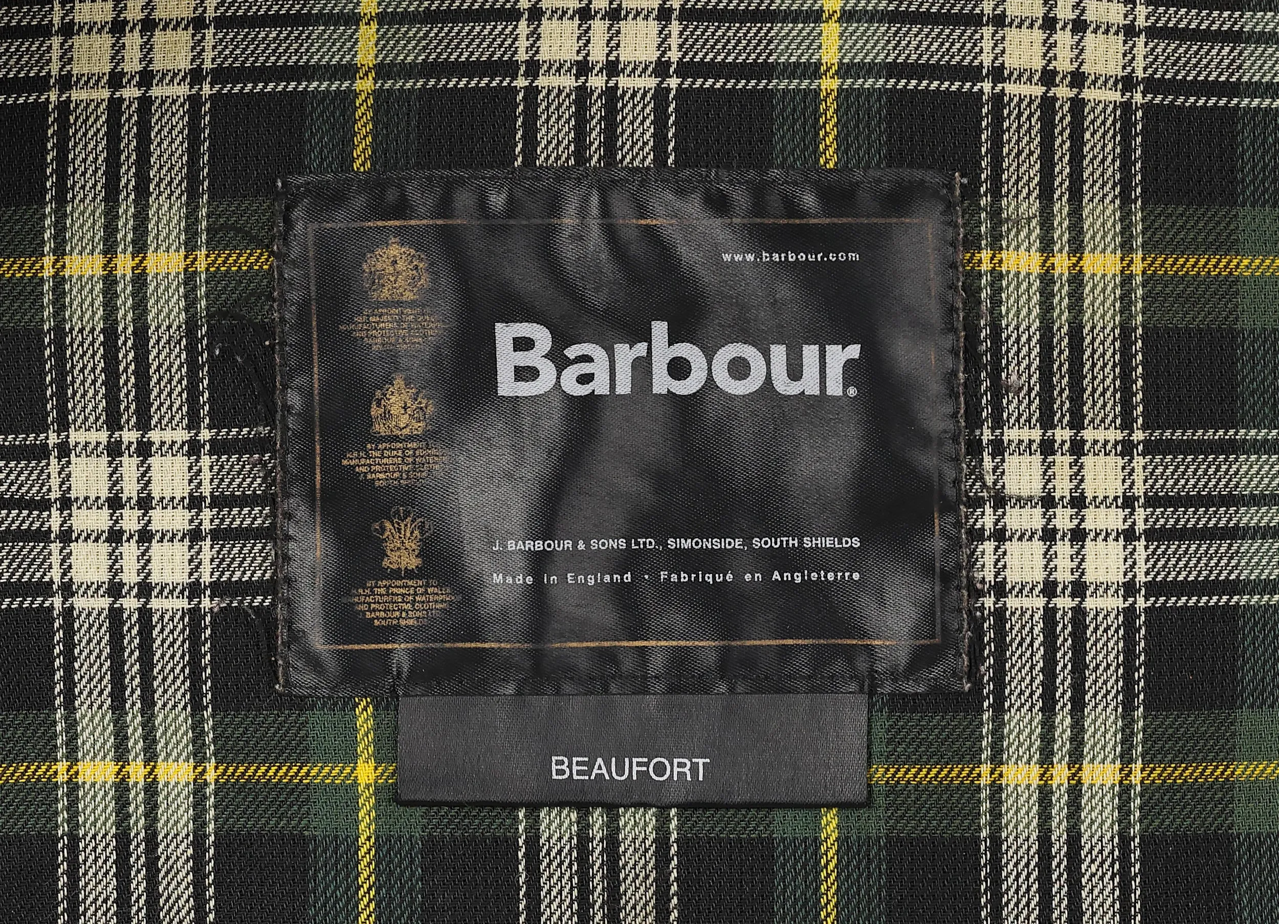 Barbour Beaufort Wax Jacket Coat - Green - S