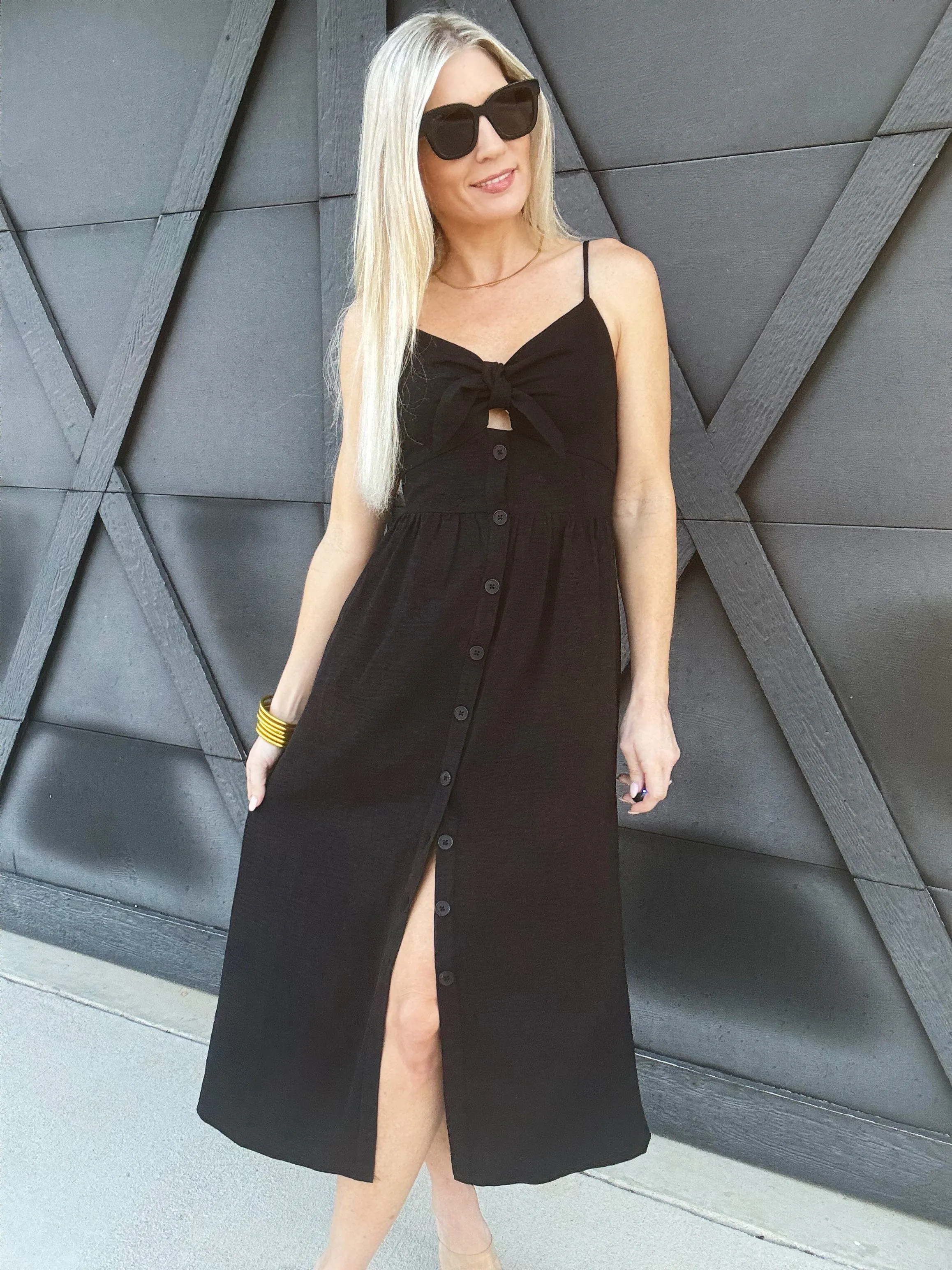 Button Down Airflow Maxi In Black
