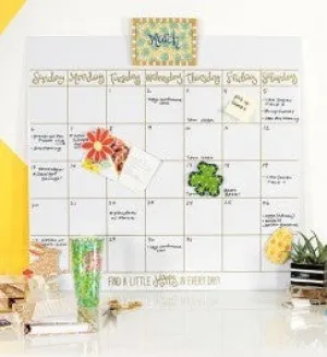 Dry Erase/Calendar w/Attachments