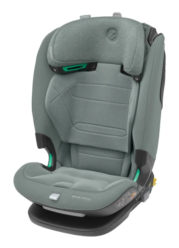 Maxi-Cosi Titan Pro i-Size Car Seat in Authentic Grey