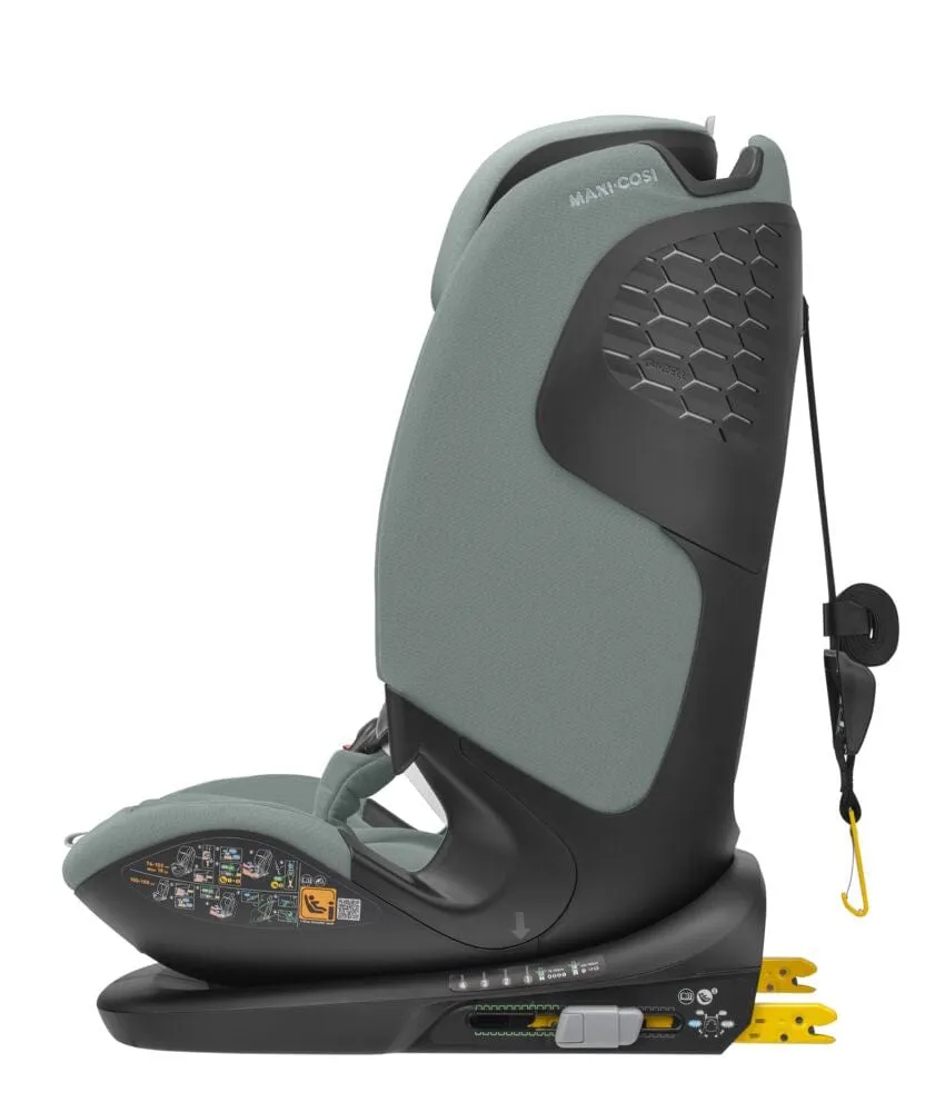 Maxi-Cosi Titan Pro i-Size Car Seat in Authentic Grey