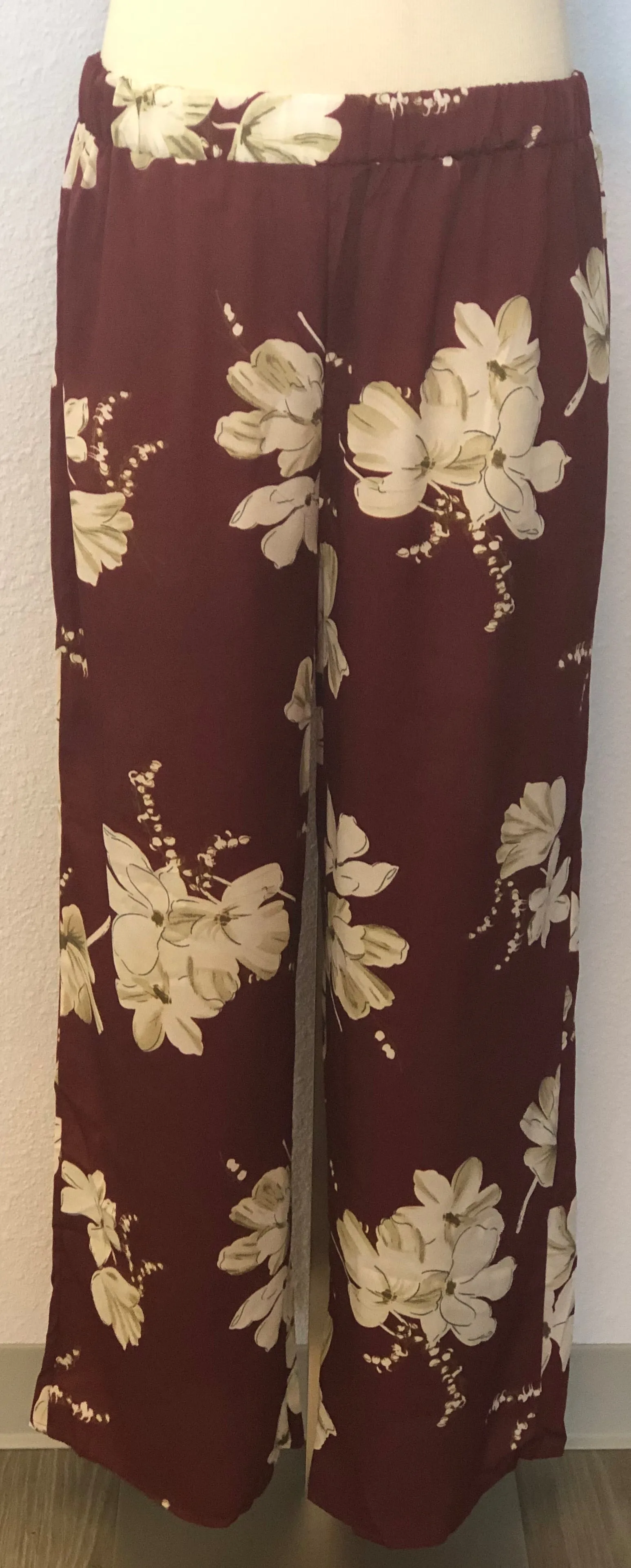 PLUS FLORAL PRINT TOP & PANTS