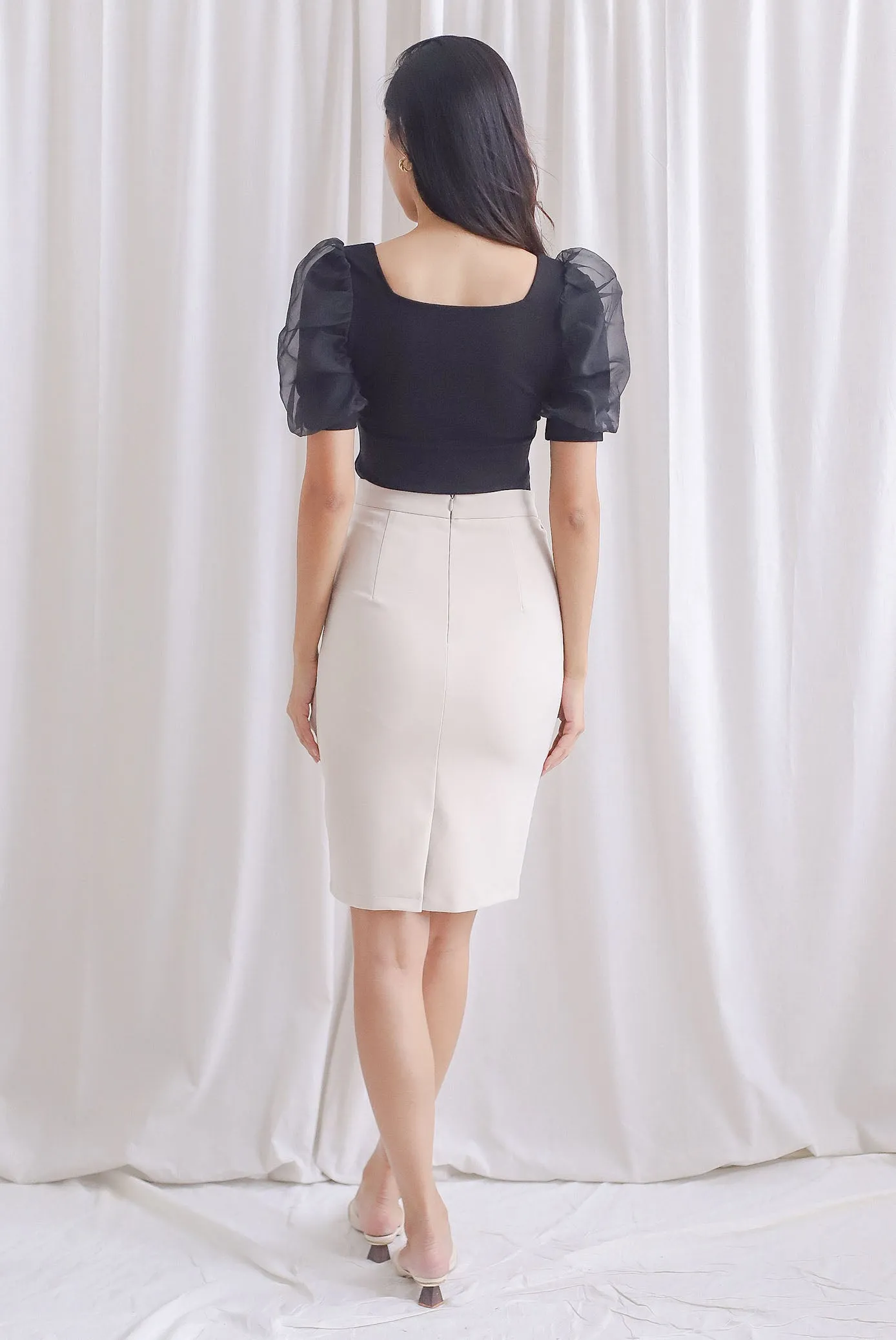 *Premium* TDC Sue Mesh Gather Sleeve Top In Black