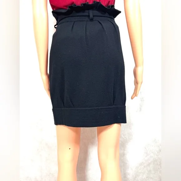 Qi Black Mini Pencil Skirt with Tie Front