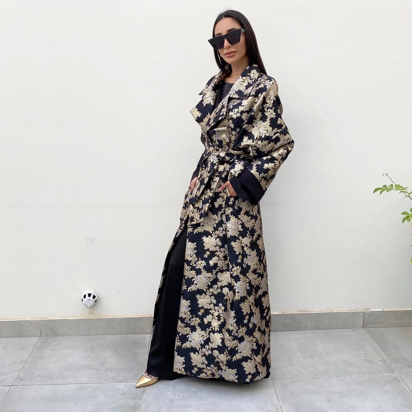 RAM20 PARIS BLACK & GOLD BROCADE LINED OVERCOAT