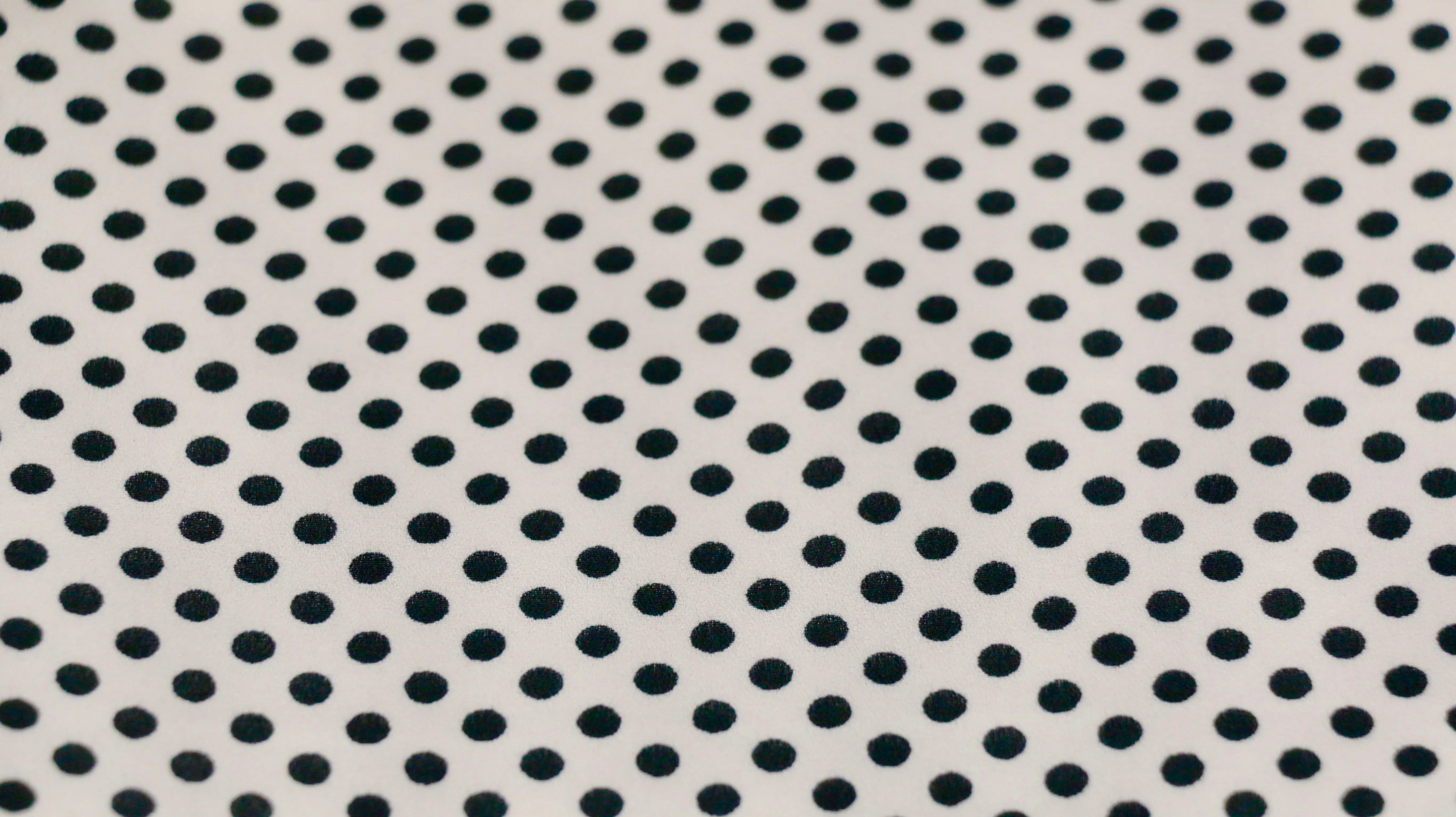 REMNANT 0.70m x 1.48m - PRINTED GEORGETTE FABRIC - Polka Dot Design