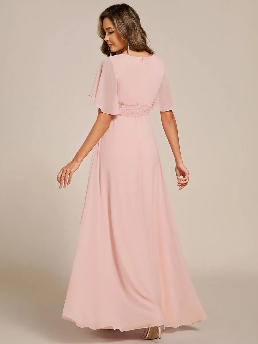 Robe de soirée trapèze à manches courtes et appliques plissées