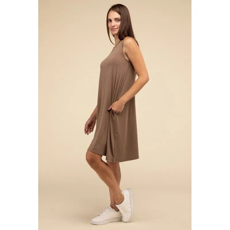 Sleeveless Flared Dress with Side Pockets
