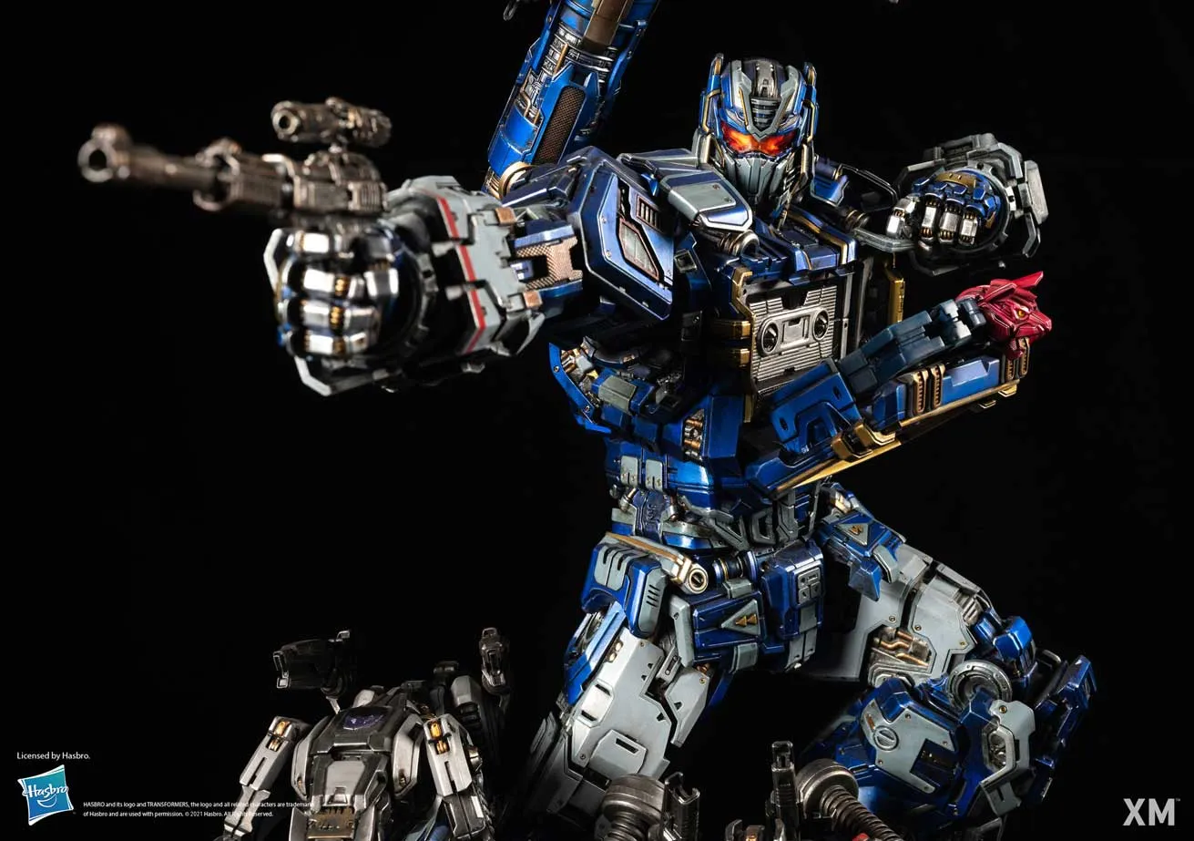 Soundwave Transformers XM Studios 1/10 Scale Statue
