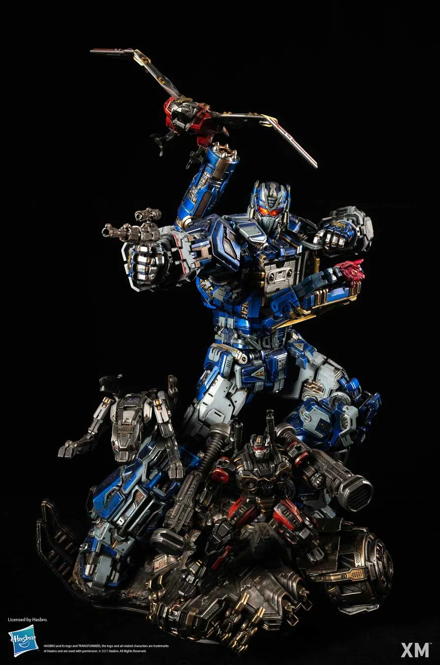 Soundwave Transformers XM Studios 1/10 Scale Statue