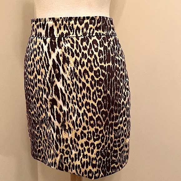 T Tahari Leopard Print Sophisticated Lined Stretch Mini Skirt Size Small