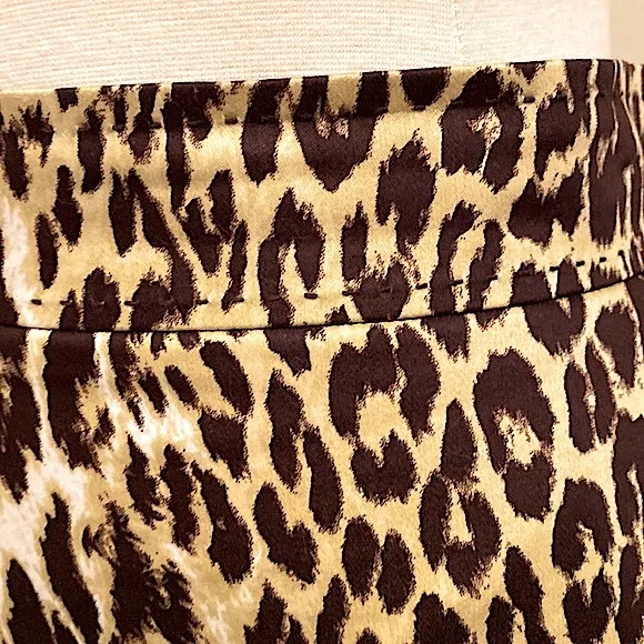 T Tahari Leopard Print Sophisticated Lined Stretch Mini Skirt Size Small