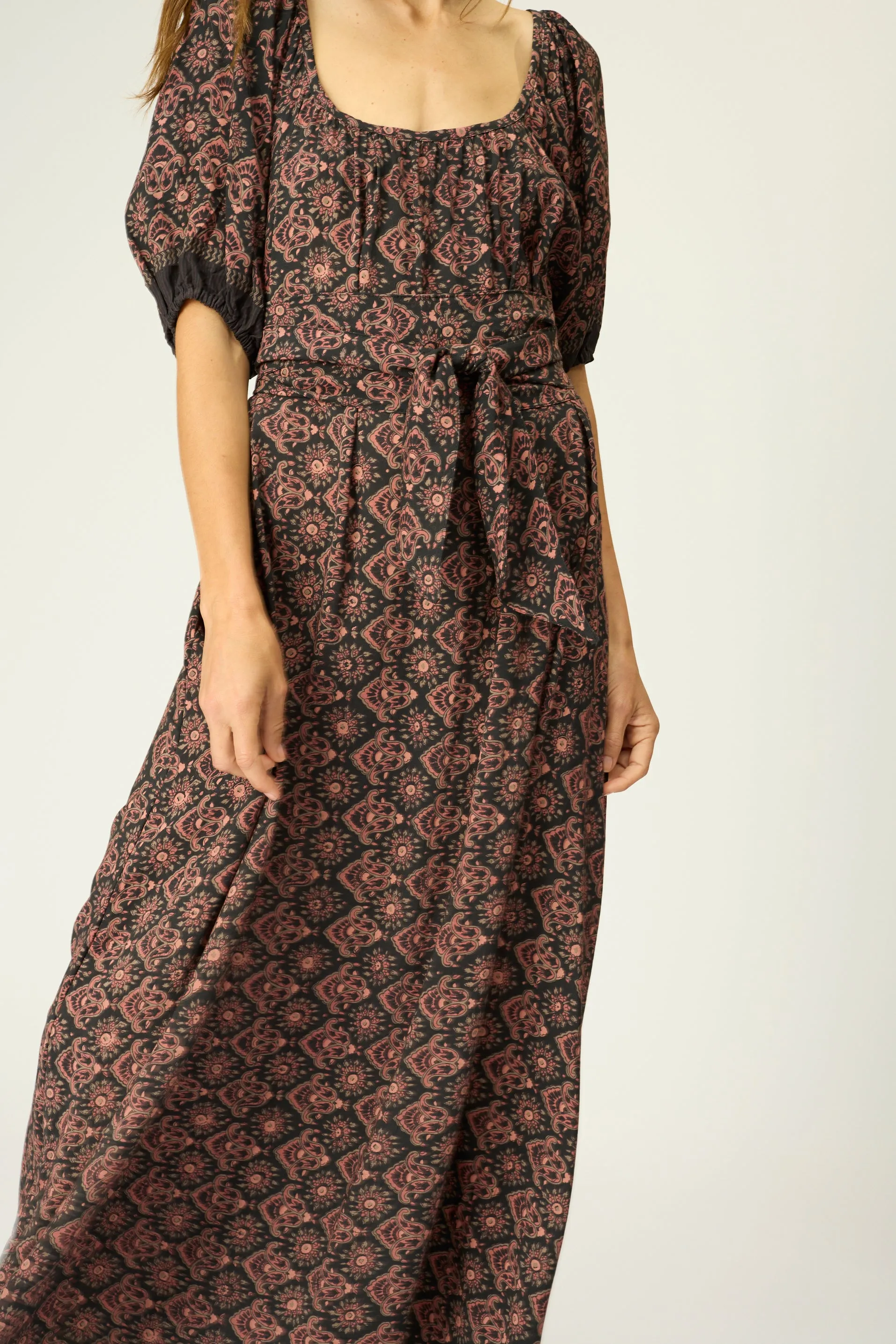 VIVI DRESS WITH SASH