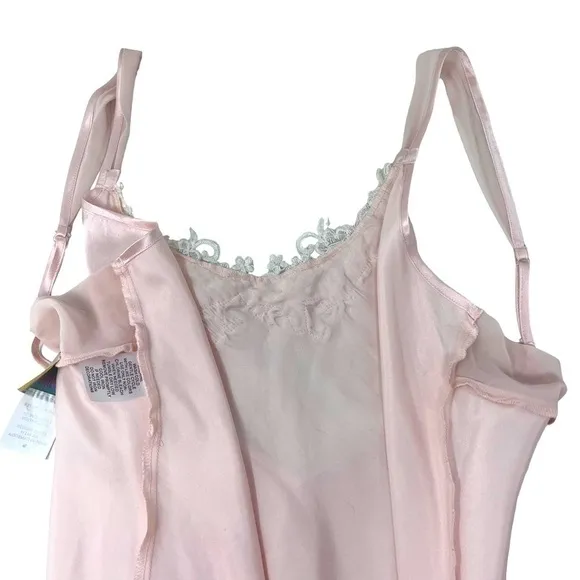 VTG Expressions Lace Embellished Side Slit Full Length Night Gown Blush Pink Med