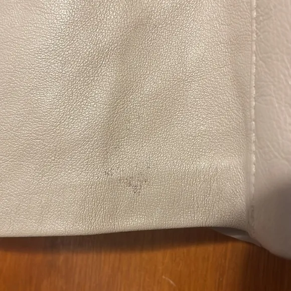 Wilson’s leather Cream mini Skirt