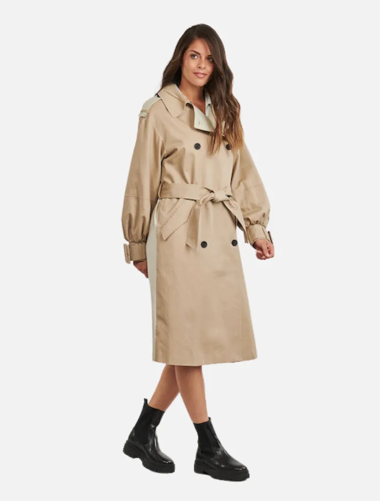 Women's beige coat with buttons